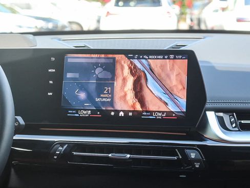 Used 2025 BMW X1 xDrive28i w/ Premium Package image 14