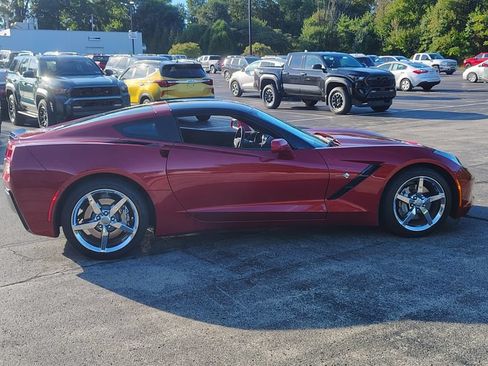 Used 2015 Chevrolet Corvette Stingray Coupe w/ 2LT Preferred Equipment Group RWD image 5