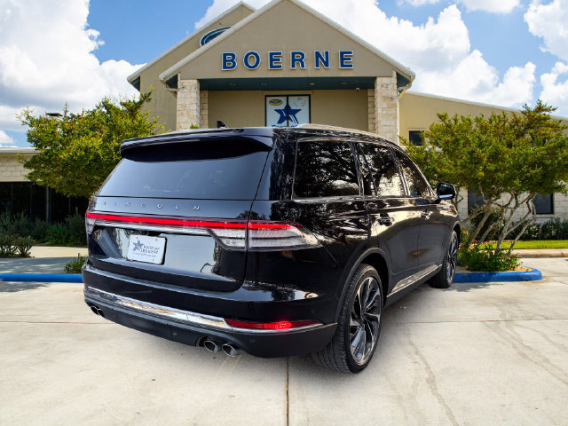 Used 2023 Lincoln Aviator Reserve w/ Equipment Group 201A RWD image 5