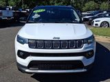 Used 2022 Jeep Compass Limited image 3