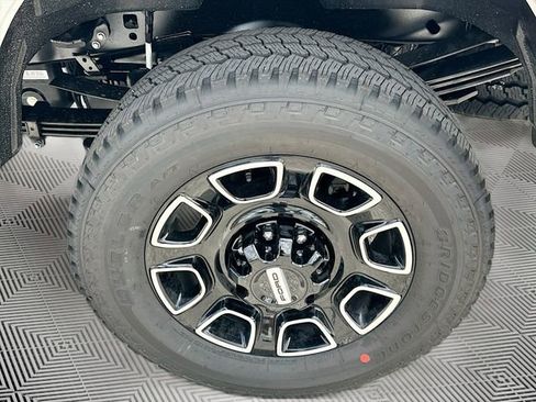 New 2026 Ford F250 Platinum image 20