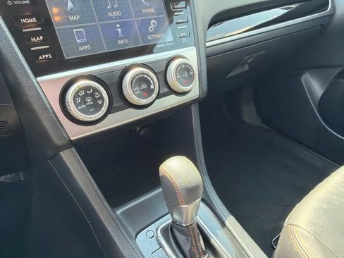 Used 2017 Subaru Crosstrek 2.0i Limited AWD/4WD image 17