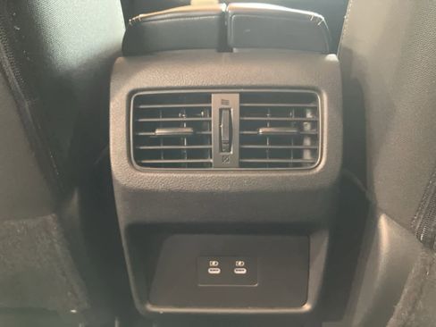 Used 2025 Nissan Rogue SV image 22