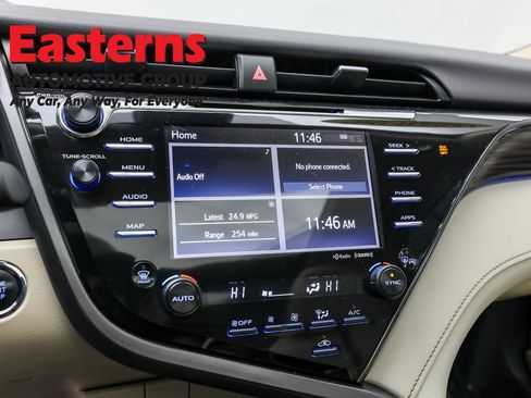 Used 2019 Toyota Camry XLE image 19