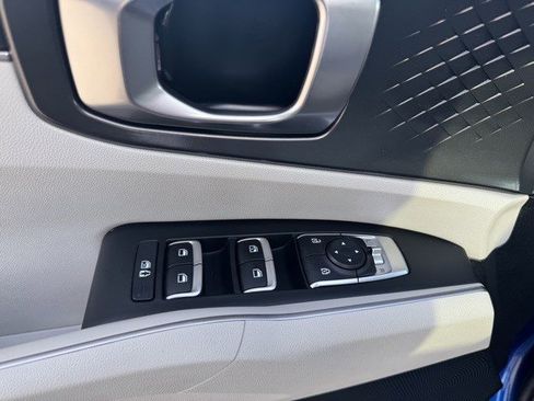 Used 2021 Kia Sorento S w/ Panoramic Sunroof Package image 11