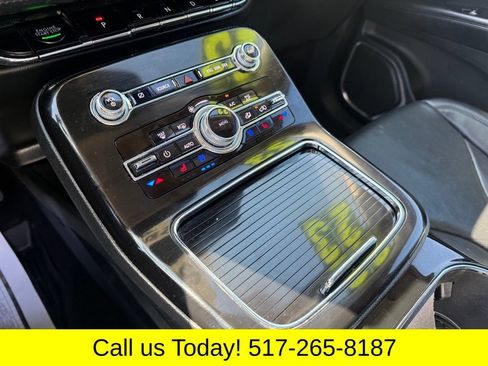 Certified 2023 Lincoln Nautilus Reserve AWD/4WD image 30
