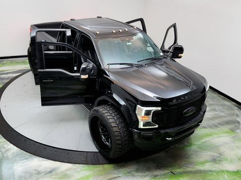 Used 2022 Ford F450 Platinum w/ FX4 Off-Road Package image 33