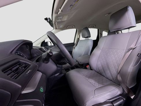 Used 2016 Honda CR-V LX image 11