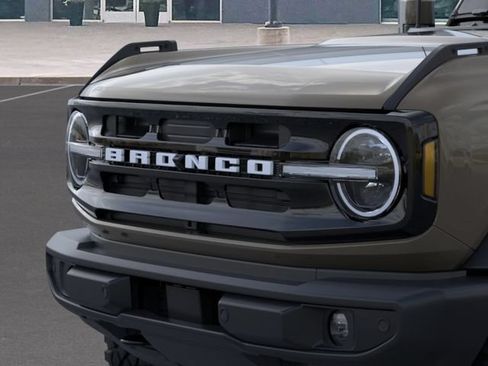 New 2026 Ford Bronco Outer Banks w/ Sasquatch Package AWD/4WD image 20