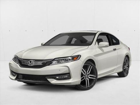 Used 2017 Honda Accord Touring image 1