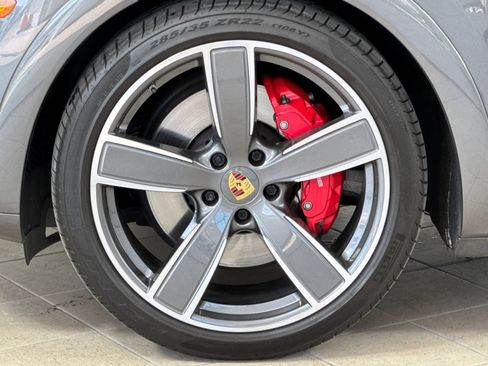 Certified 2021 Porsche Cayenne GTS AWD/4WD image 28