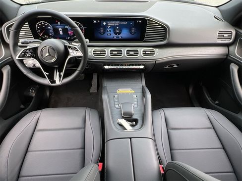 Used 2025 Mercedes-Benz GLE 350 4MATIC image 20