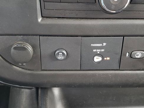 Used 2016 Chevrolet Express 2500 LS image 20