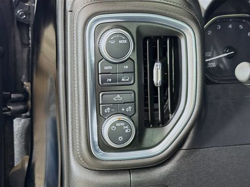 Used 2020 GMC Sierra 1500 SLE w/ SLE Value Package AWD/4WD image 28