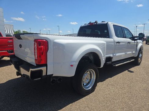 Used 2023 Ford F450 XLT AWD/4WD image 7