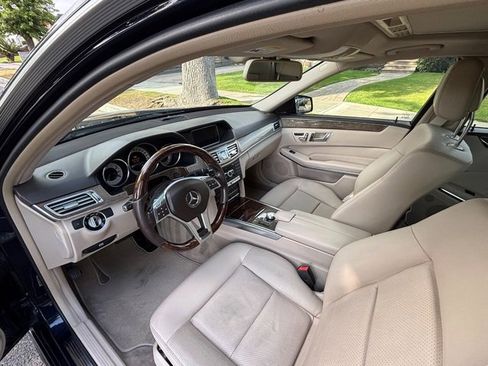 Used 2014 Mercedes-Benz E 350 Sedan image 29