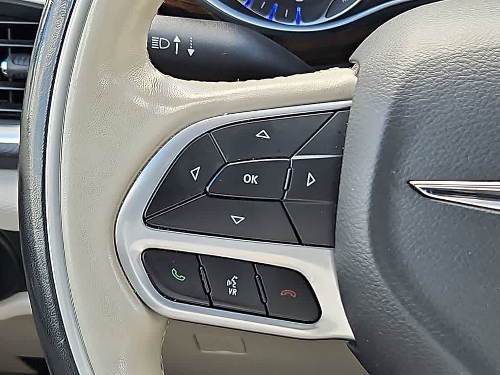Used 2021 Chrysler Pacifica Limited w/ Premium & Safety Sphere Group AWD/4WD image 22