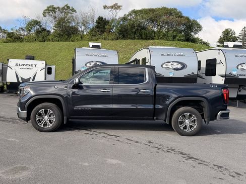 Used 2026 GMC Sierra 1500 SLT AWD/4WD image 7