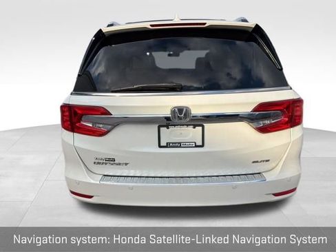 Used 2018 Honda Odyssey Elite image 14