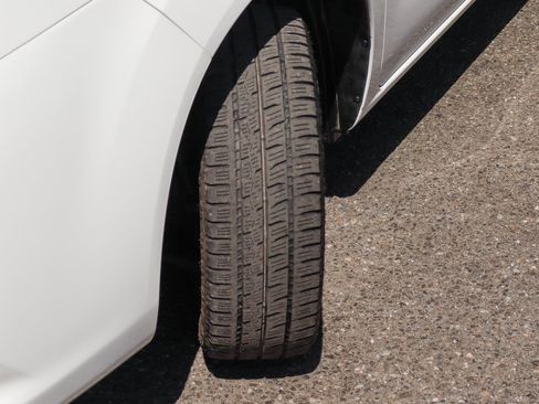 Used 2021 Nissan NV200 S w/ Back Door Glass Package image 40