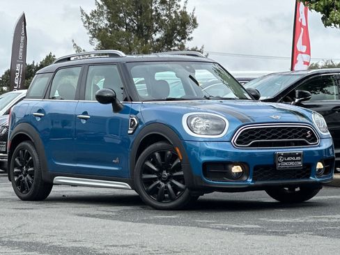 Used 2019 MINI Cooper Countryman S image 2