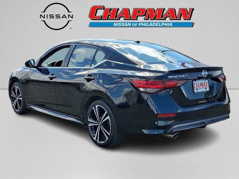 Used 2023 Nissan Sentra SR w/ Electronics Package FWD image 4