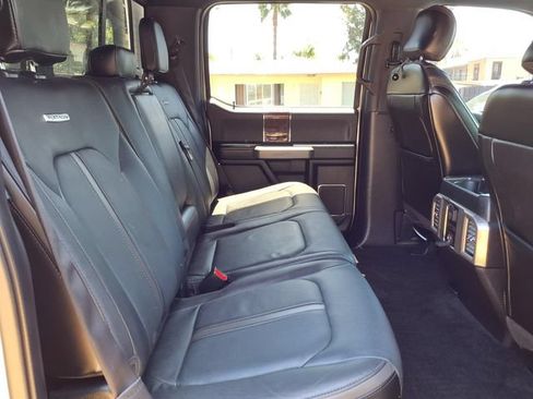 Used 2016 Ford F150 Platinum w/ Equipment Group 701A Luxury AWD/4WD image 23