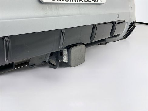 Certified 2025 Porsche Cayenne image 31