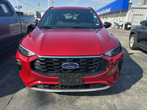 Used 2023 Ford Escape ST-Line w/ Tech Pack #1 image 4