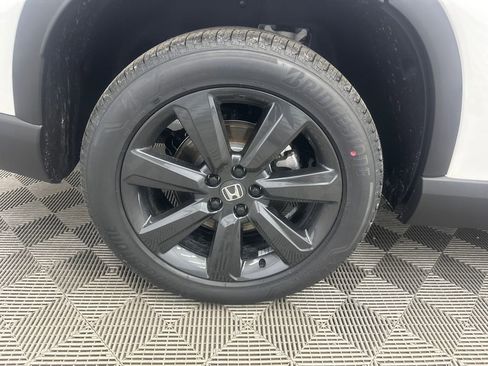 New 2026 Honda Pilot Sport image 18