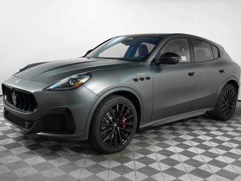 New 2025 Maserati Grecale Trofeo image 7
