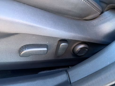 Used 2022 Subaru Legacy Limited image 18