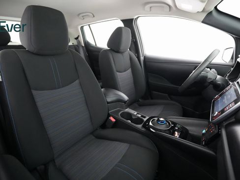 Used 2024 Nissan Leaf SV Plus image 10
