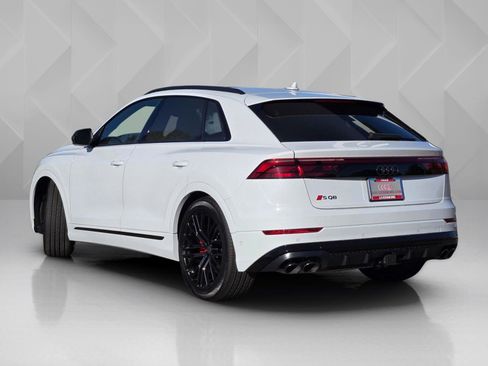 New 2026 Audi SQ8 Prestige AWD/4WD image 4