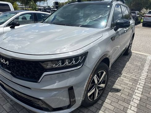 Used 2023 Kia Sorento EX w/ Panoramic Sunroof Package FWD image 1