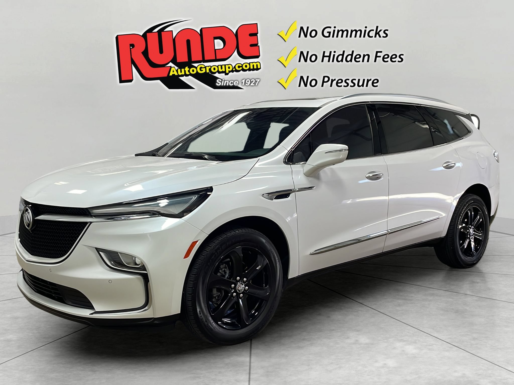 Used 2024 Buick Enclave Essence w/ Experience Buick Package AWD/4WD image 1