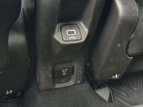 Used 2020 Jeep Renegade Altitude image 13