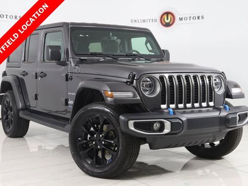 Used 2022 Jeep Wrangler Unlimited Sahara w/ Cold Weather Group image 1