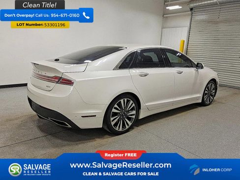 Used 2019 Lincoln MKZ Reserve FWD image 4