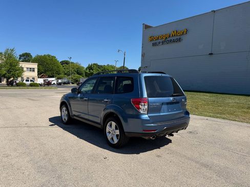 Used 2010 Subaru Forester 2.5X Limited AWD/4WD image 5