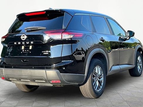 Used 2024 Nissan Rogue S AWD/4WD image 6