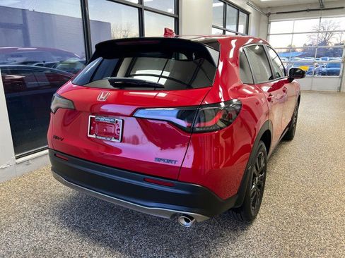New 2026 Honda HR-V Sport image 2