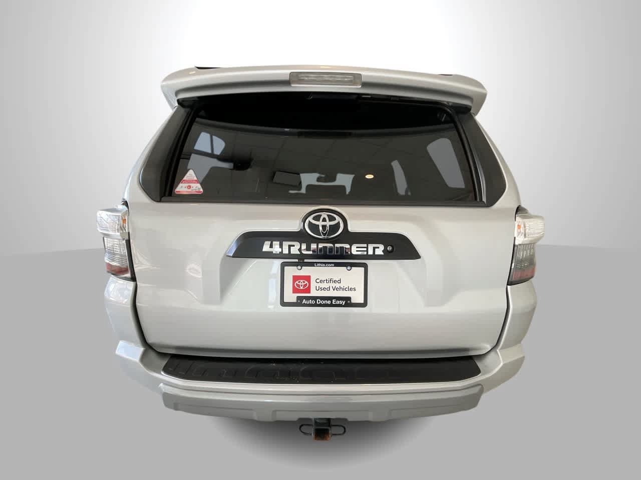 Certified 2020 Toyota 4Runner TRD Off-Road AWD/4WD image 7