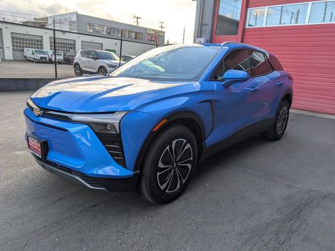 Used 2024 Chevrolet Blazer EV LT image 4