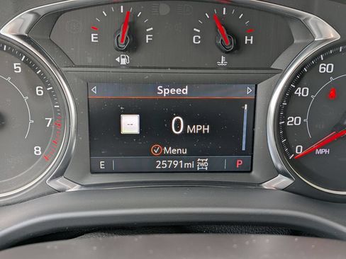 Used 2023 GMC Acadia SLT w/ Preferred Package AWD/4WD image 11