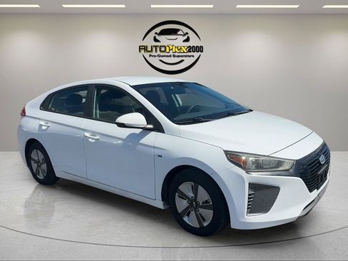Used 2019 Hyundai Ioniq Blue FWD image 1