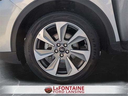 Used 2024 Ford Escape Platinum image 34