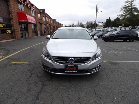 Used 2015 Volvo S60 T5 Premier image 3