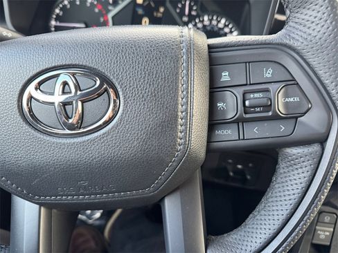 Used 2025 Toyota Tundra SR5 image 30