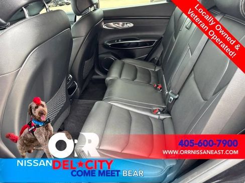Used 2025 Genesis GV70 2.5T AWD/4WD image 9